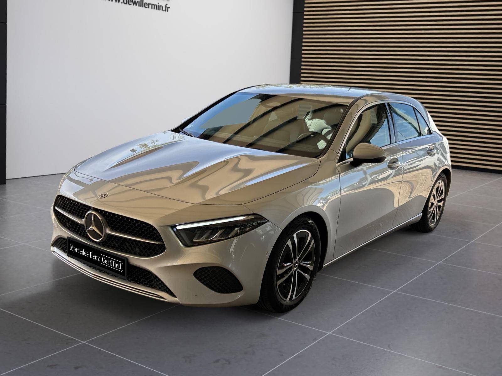 Photo MERCEDES CLASSE A Classe A 180 7G-DCT