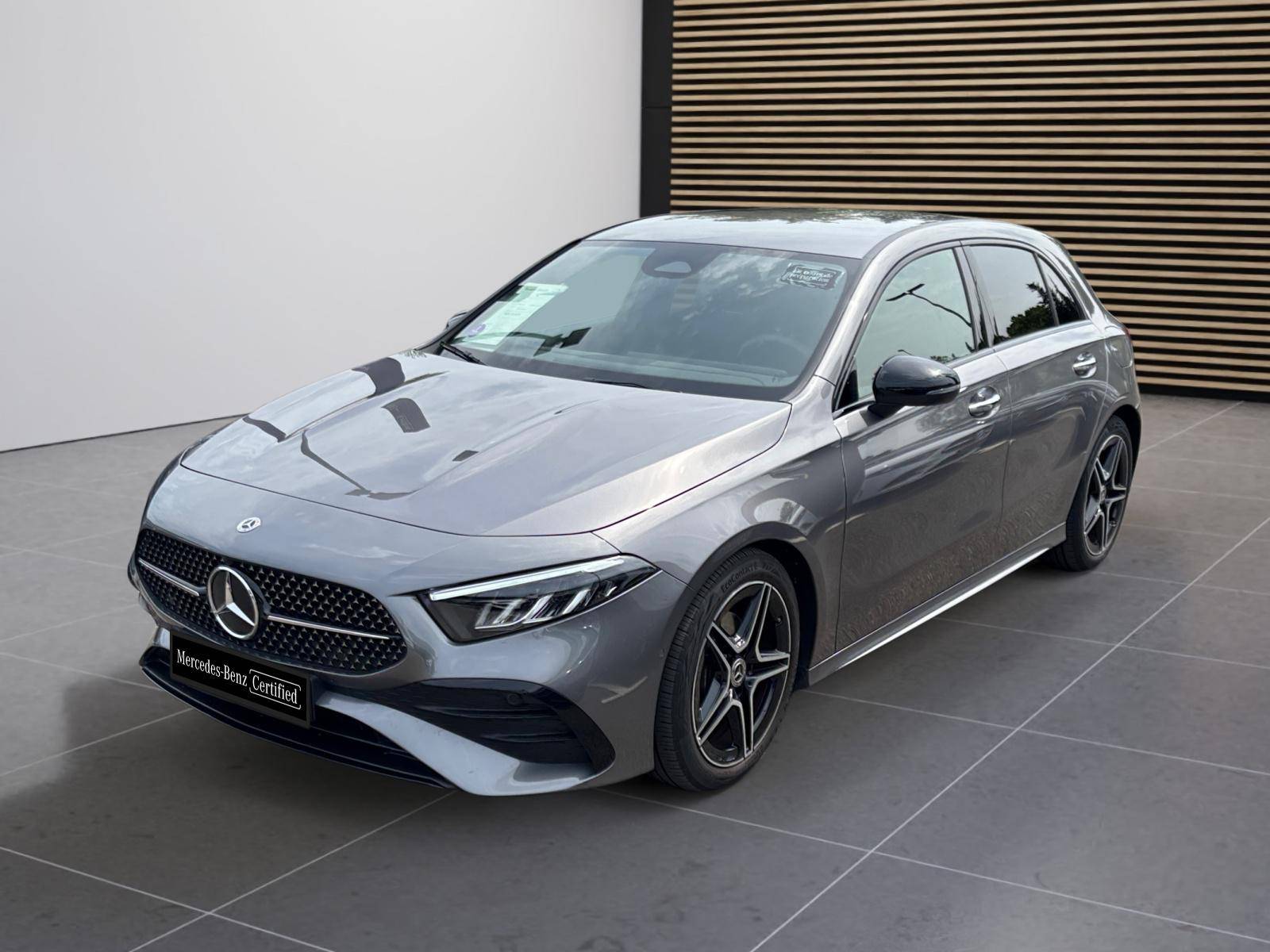 Photo MERCEDES CLASSE A Classe A 180 7G-DCT