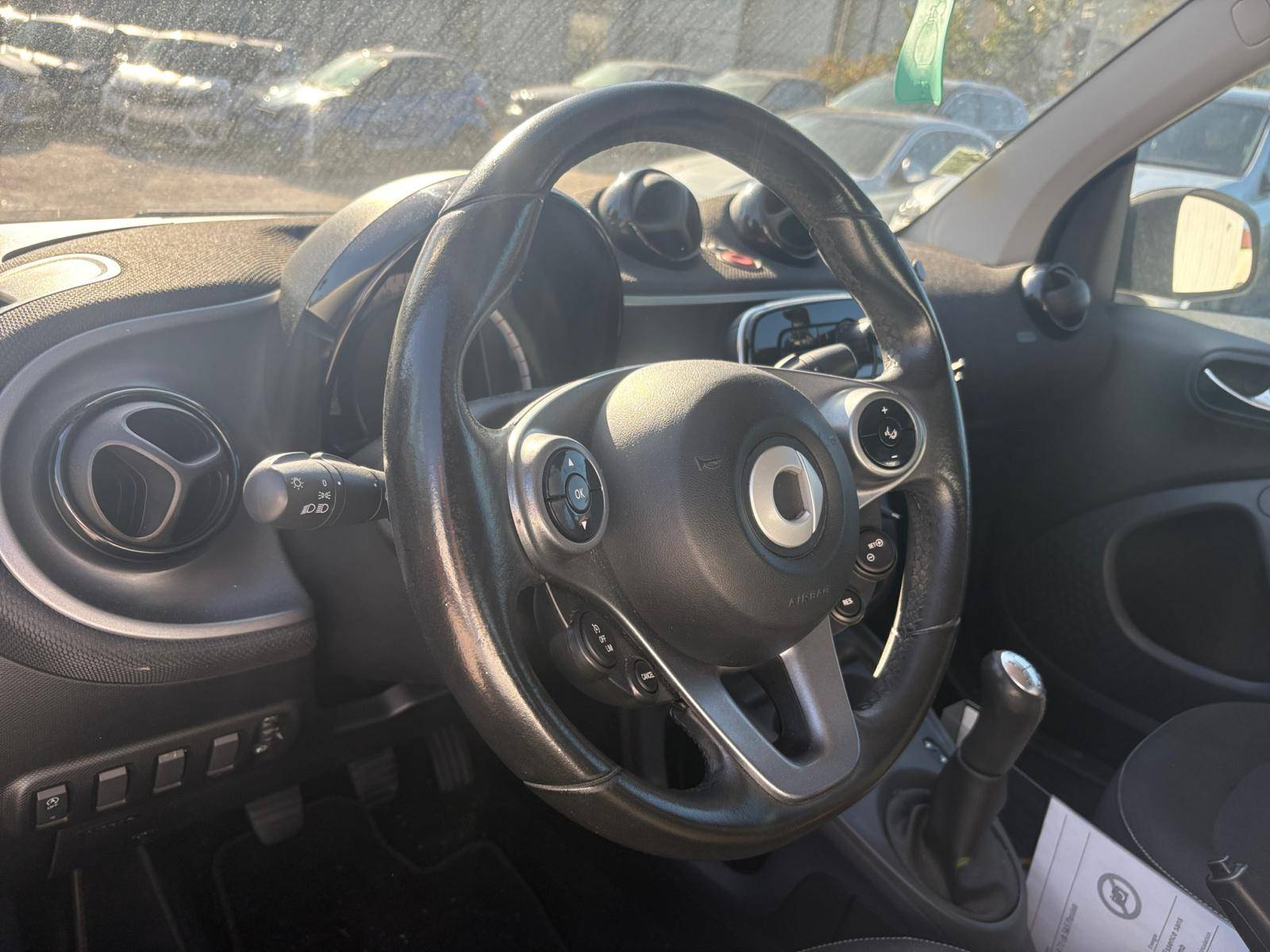 Image Smart FORTWO CABRIO Base 52 kW passion 1.0 71 ch 