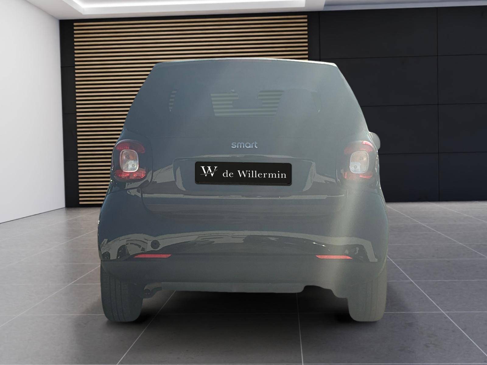 Image Smart FORTWO CABRIO Base 52 kW passion 1.0 71 ch 